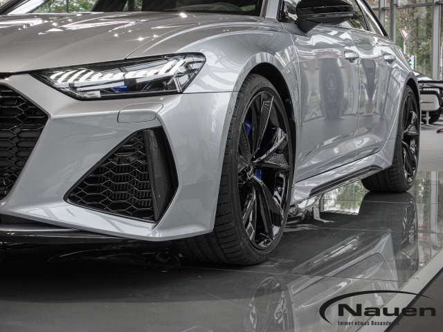 RS6 Avant Performance Keramik blaue Akzente