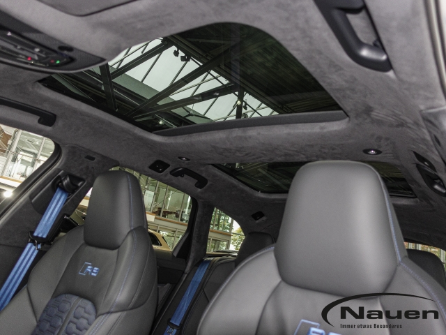 RS6 Avant Performance Keramik blaue Akzente