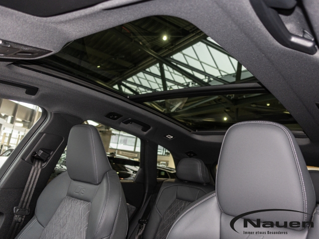 SQ5 TFSI AHK PANO LM21 StHZ TECH+ Ambiente+