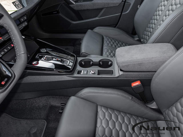 RS3 Sportback 2.5 TFSI quattro *SanMarinoBlau*