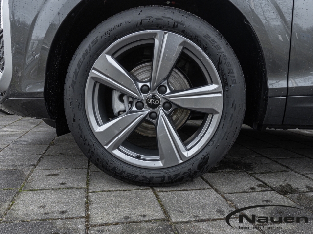 Q3 TFSI S tronic S-LINE TECH+ PANO AHK LM19