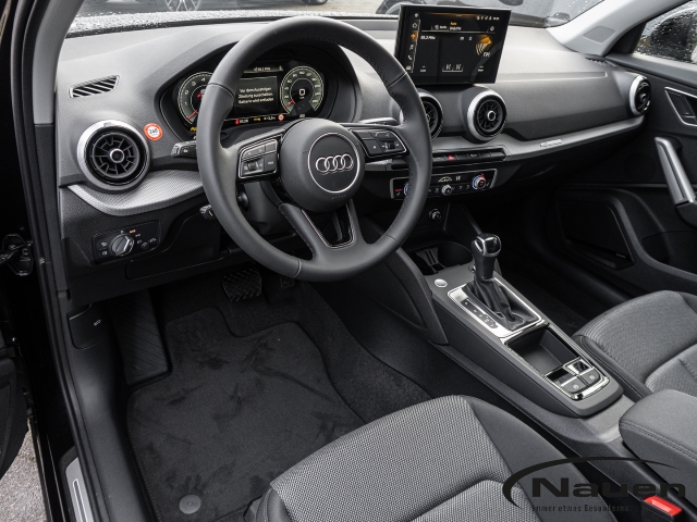 Q2 35 TFSI S tronic S line SONOS Matrix ALLWETTER