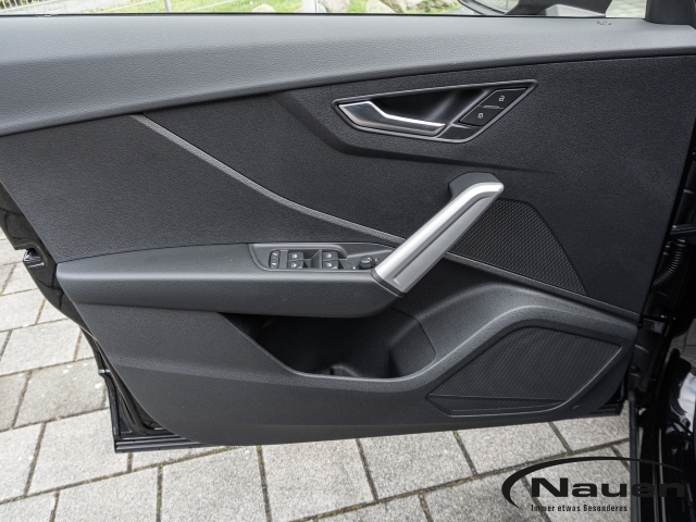 Q2 30 TFSI SHZ ALLWETTER GRA Virtual Cockpit