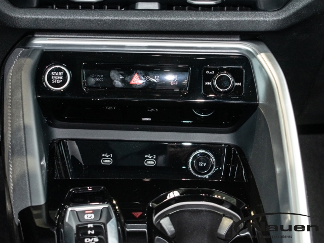Q5 SB e-hybrid quattro 2x S Line TechPro AHK PANO LM21