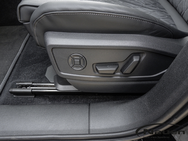 Q5 TDI quattro 2x S Line AHK LM20 HuD TechPro B&O