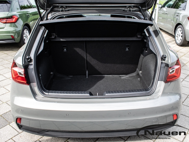 A1 Sportback 25 TFSI SHZ PA+ RFK GJR LM16