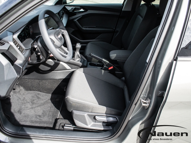 A1 Sportback 25 TFSI SHZ PA+ RFK GJR LM16