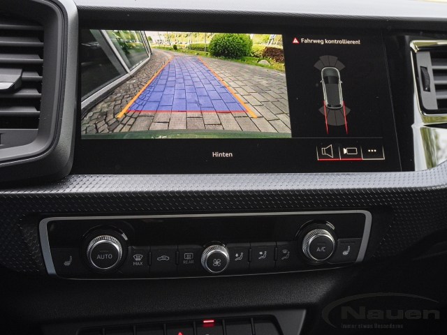 A1 Sportback 30 TFSI S tronic SHZ RFK LED Info+