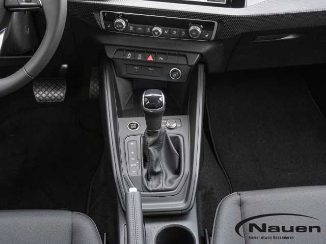 A1 Sportback 30 TFSI S tronic SHZ RFK LED Info+