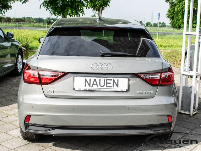 A1 Sportback 25 TFSI SHZ PA+ RFK GJR LM16