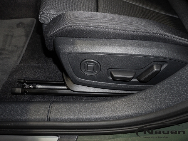 A3 Sportback TFSIe S line AHK eSitz Business+ Ambiente+ LM18 Klima+