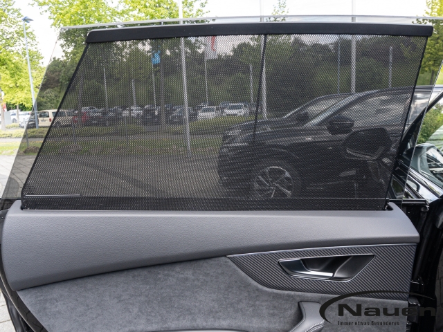 Q8 TFSIe quattro 2x S Line Leder PANO AHK LM23
