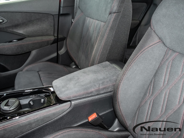 Q3 e-hybrid S Sportpaket Navi Digitales Cockpit Soundsystem 360 Kamera LED ACC El. Heckklappe