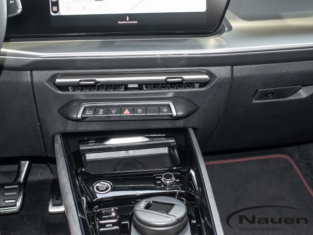 Q3 e-hybrid S Sportpaket Navi Digitales Cockpit Soundsystem 360 Kamera LED ACC El. Heckklappe