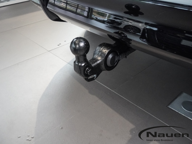 Q6 e-tron quattro 315 kW S line  AHK-klappbar Navi