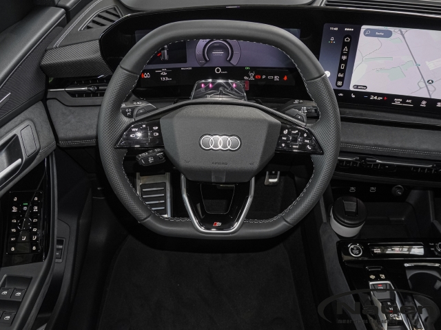 Q6 e-tron performance S line Tech pro B&O AHK