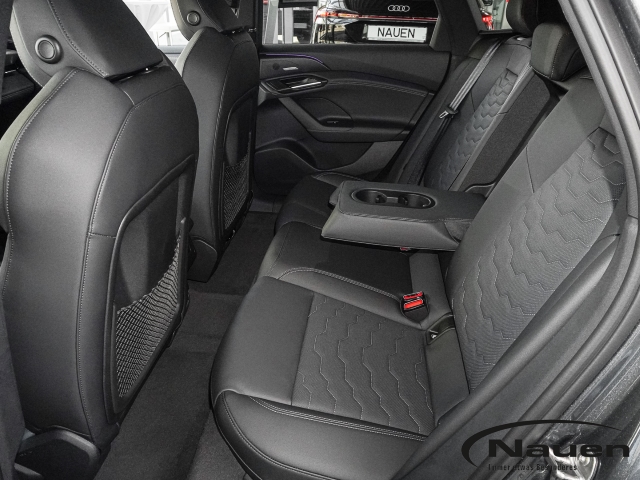 A6 e-tron Avant performance 270 kW S line business