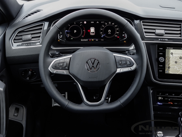 Tiguan Allspace MOVE 2,0l TDI DSG 7-Sitzer el. Anhängerk.