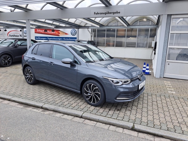 Golf VIII 2.0 TDI Move StandHZG ACC Navi UPE: 46.335