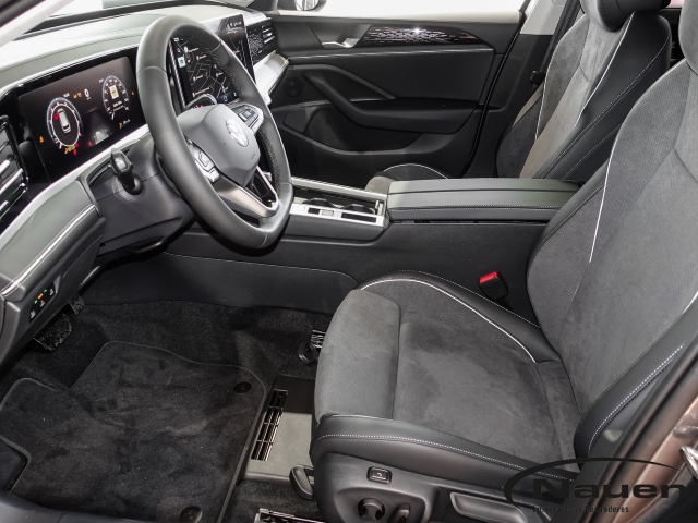 Passat Variant 1.5 eTSI Elegance ehem.UPE 56.260,- AHK+IQ-Light+H&K Sound