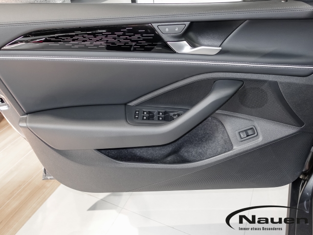 Passat Variant 1.5 eTSI Elegance ehem.UPE 56.260,- AHK+IQ-Light+H&K Sound