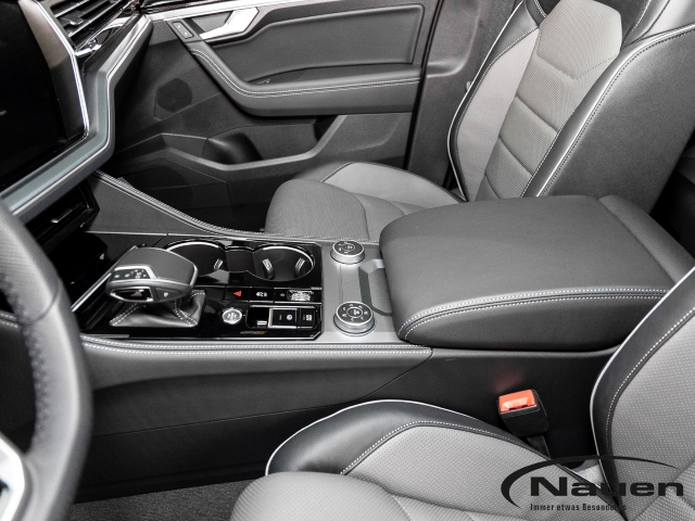 Touareg R-Line 3,0l V6 TDI R-Line Ext. Black Style