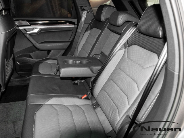 Touareg R-Line 3,0l V6 TDI R-Line Ext. Black Style