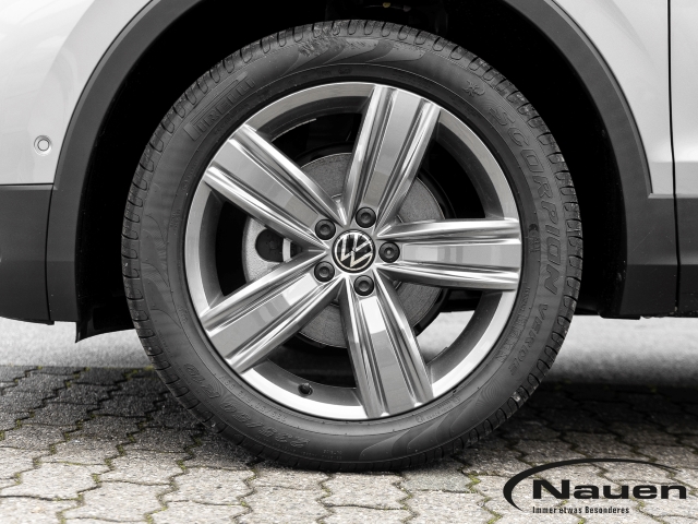 Tiguan Allspace Move 2,0l TDI DSG 7-Sitzer Navi Matrix LED