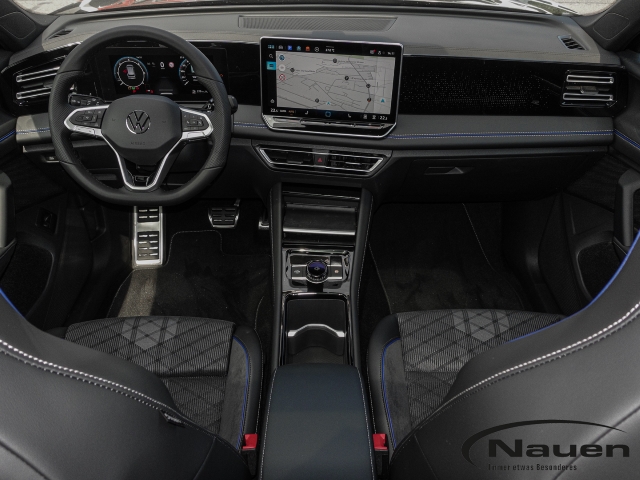 Tiguan R-Line 2.0 TDI 110 kW 7-Gang-DSG Pano, AHK, DCC, Stdhzg, BlackStyle