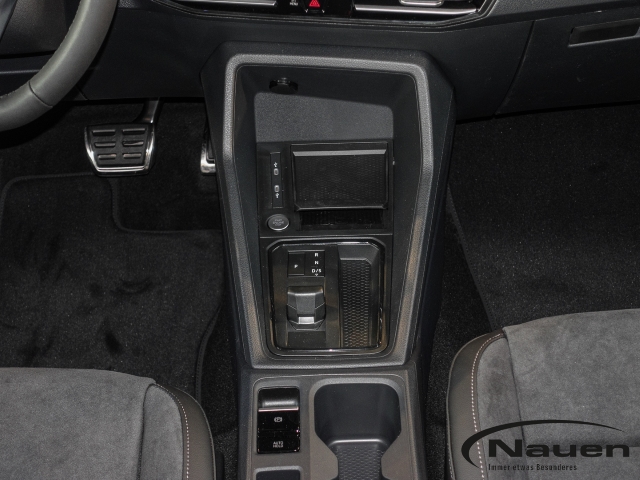 Caddy 2.0 Dark Label 5-Sitzer 2,0 l TDI EU6 SCR 90 kW 7-Gang-Doppelkupplungsgetriebe