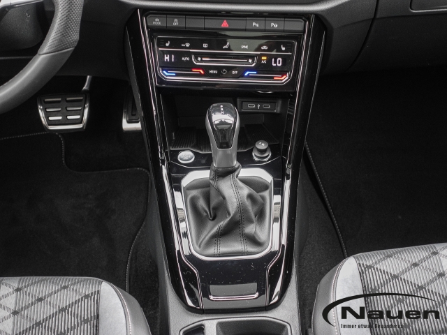 T-Roc R-Line 1.5 l TSI 110 kW (150 PS) DSG-Getriebe