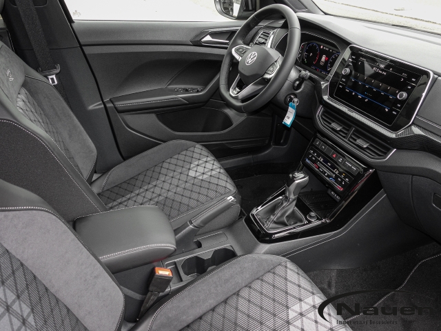 T-Cross R-Line 1.0 l DSG UPE: 39.020