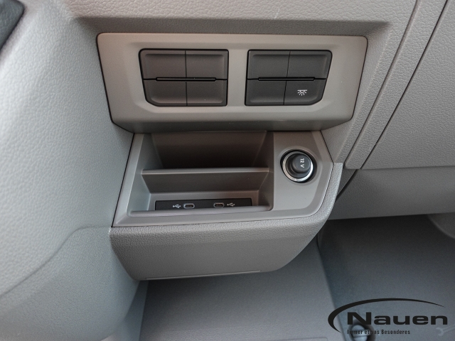 Crafter Kasten 35 Hochdach langer Radstand 2.0 TDI 103 KW 6-Gang Schaltgetriebe Aktionsfahrzeug