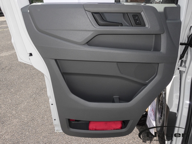 Crafter Kasten 35 Hochdach langer Radstand 2.0 TDI 103 KW 6-Gang Schaltgetriebe Aktionsfahrzeug