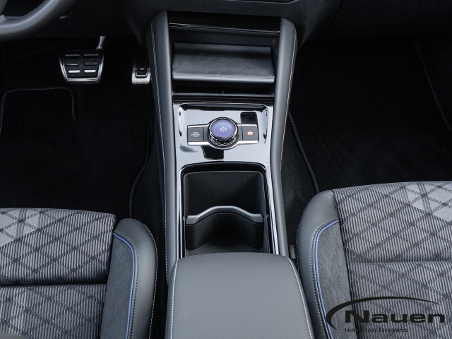 Tayron R-Line 1.5 l TSI eHybrid 110/85 kW 6-Gang DSG *AHK*LED*PANO*APP-CONNECT