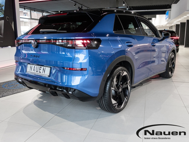 T-Roc R-Line 1.5 eTSI 110 kW DSG * Rate 449 *
