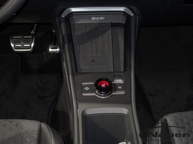 T-Roc R-Line 1.5 eTSI 110 kW DSG * Rate 449 *