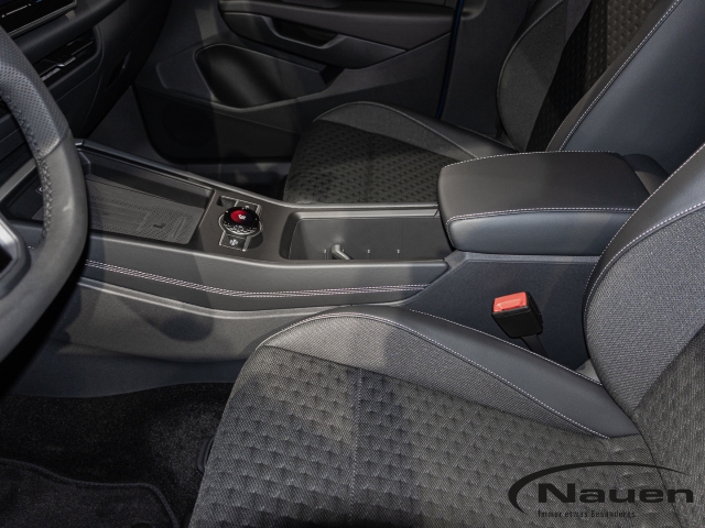 T-Roc R-Line 1.5 eTSI 110 kW DSG * Rate 449 *