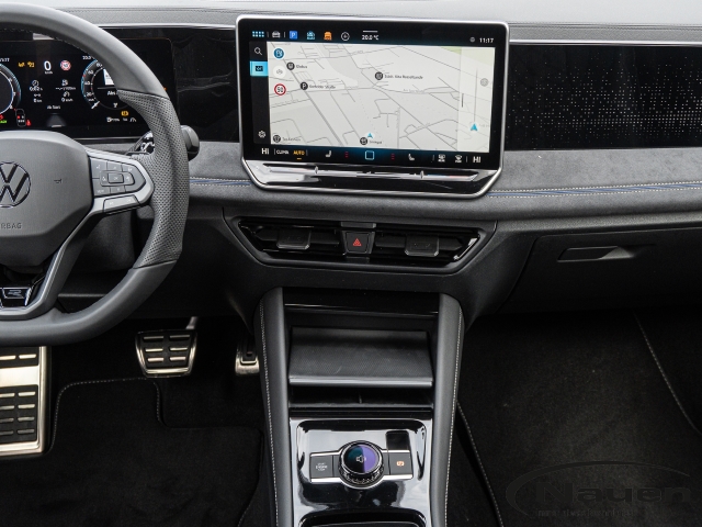 Tiguan 1.5 R-Line 1,5 l eTSI OPF 110 kW (150 PS) 7-Gang-DSG Getriebe, AHK, Panoramadach