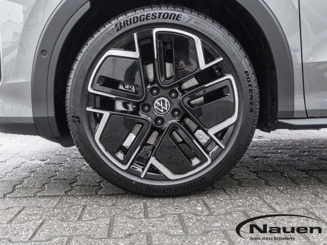 T-Roc R-Line 1.5 eTSI 110 kW DSG *Rate 299*