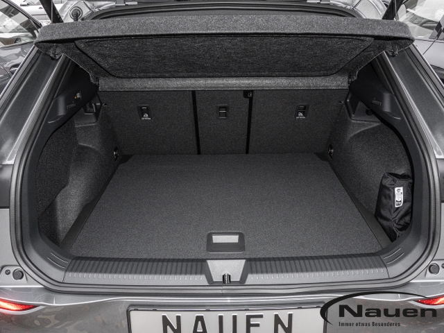 T-Roc R-Line 1.5 eTSI 110 kW DSG *Rate 299*