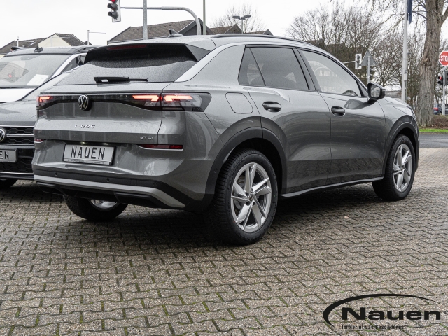 T-Roc Life 1.5 eTSI OPF 110 kW 7-Gang DSG * Rate 279 *