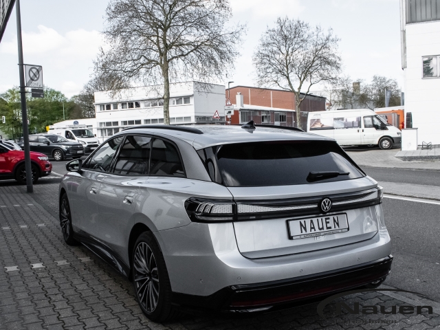 ID.7 Tourer Pro 210 kW 77 kWh AHK, Wärmepumpe