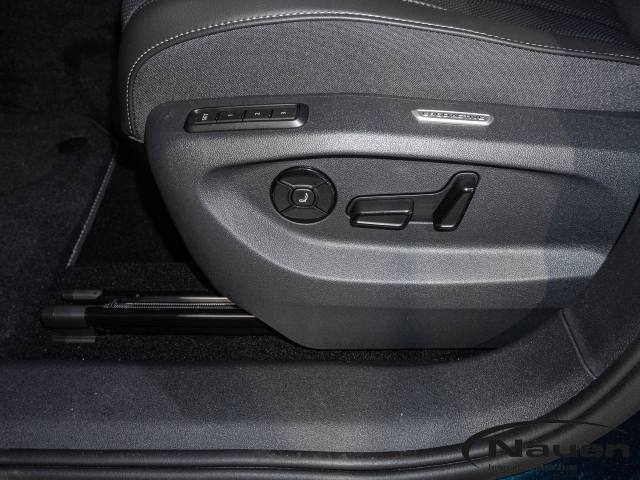Tiguan R-Line 1,5 l eHybrid 6-Gang-DSG AHK, Panodach, HarmanKardon, Volleder