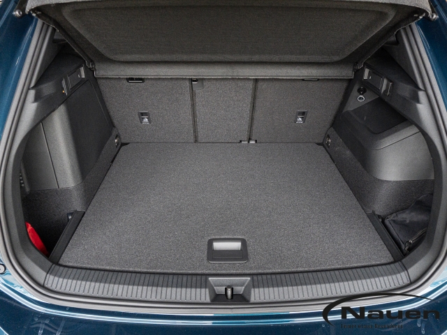 Tiguan R-Line 1,5 l eHybrid 6-Gang-DSG AHK, Panodach, HarmanKardon, Volleder