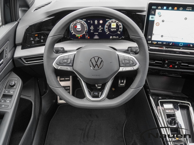 Golf R-Line 1,5 l eTSI 110 kW 7-Gang-DSG IQ, AHK