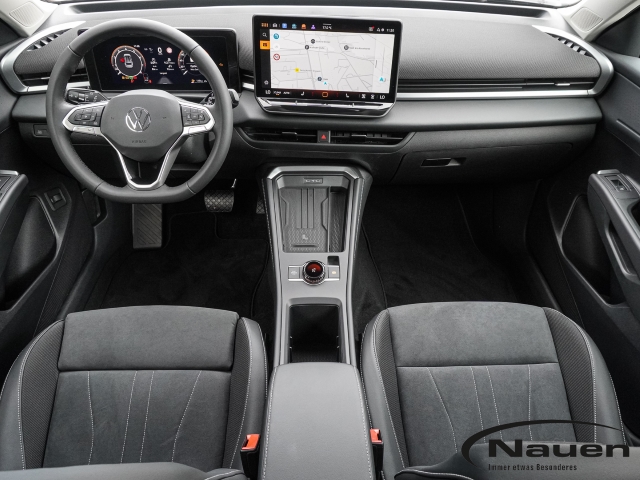 T-Roc Style 1.5 l eTSI 7-Gang-DSG AHK, Navi, elektr. Heckkl.