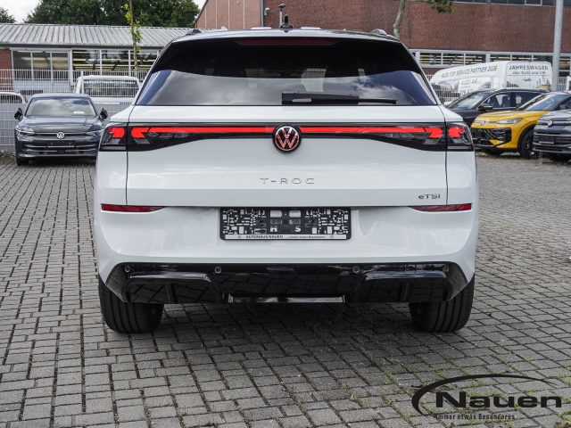 T-Roc R-Line 1.5 l eTSI 110 kW 7-Gang-DSG AHK, Navi