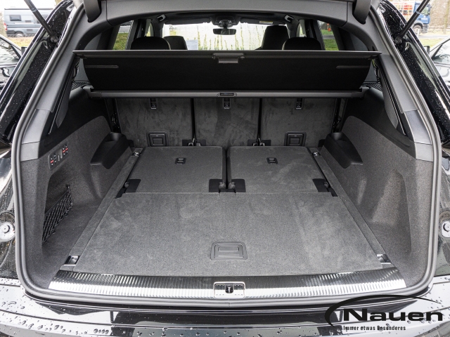 Q7 TDI quattro 210 kW Sline AHK PANO Standheiz.