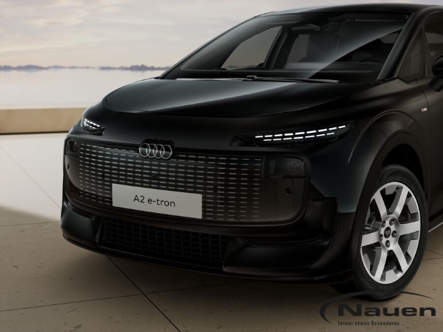 A2 e-tron 125 kW S line Mythosschwarz Metallic